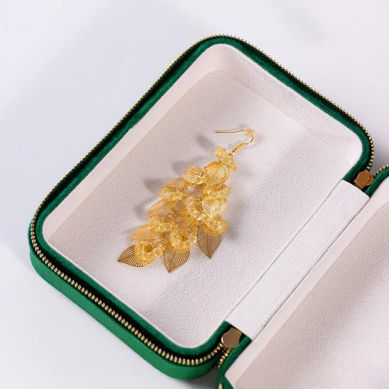 Wholesale Portable Jewelry Organizer Box for Necklace Pendant Earrings Ring Travel Jewelry Case Storage Premium Anti Tangle